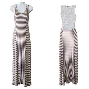 Finn & Clover Womens Maxi Dress Size S Beige White Striped Sleeveless Slit Lace